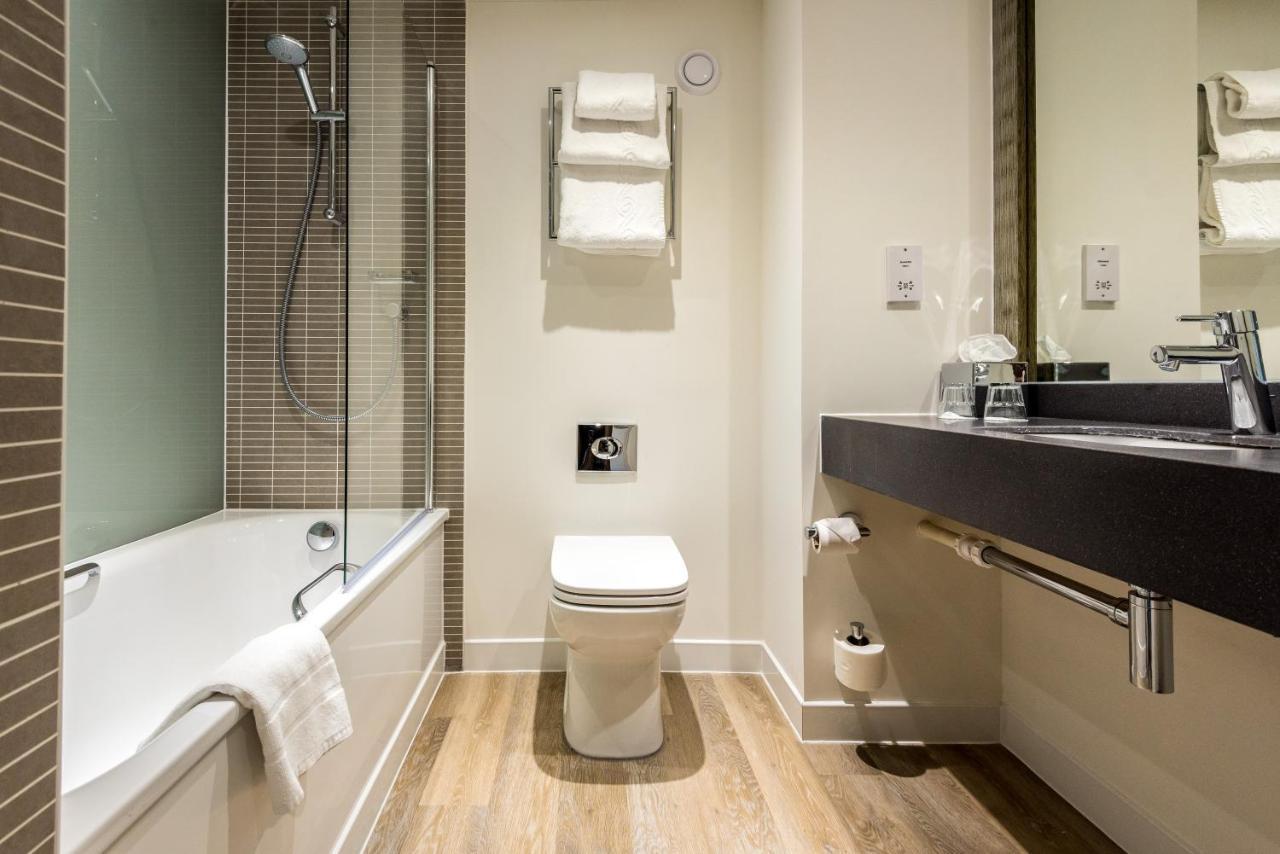 Holiday Inn Warrington By Ihg Exteriér fotografie