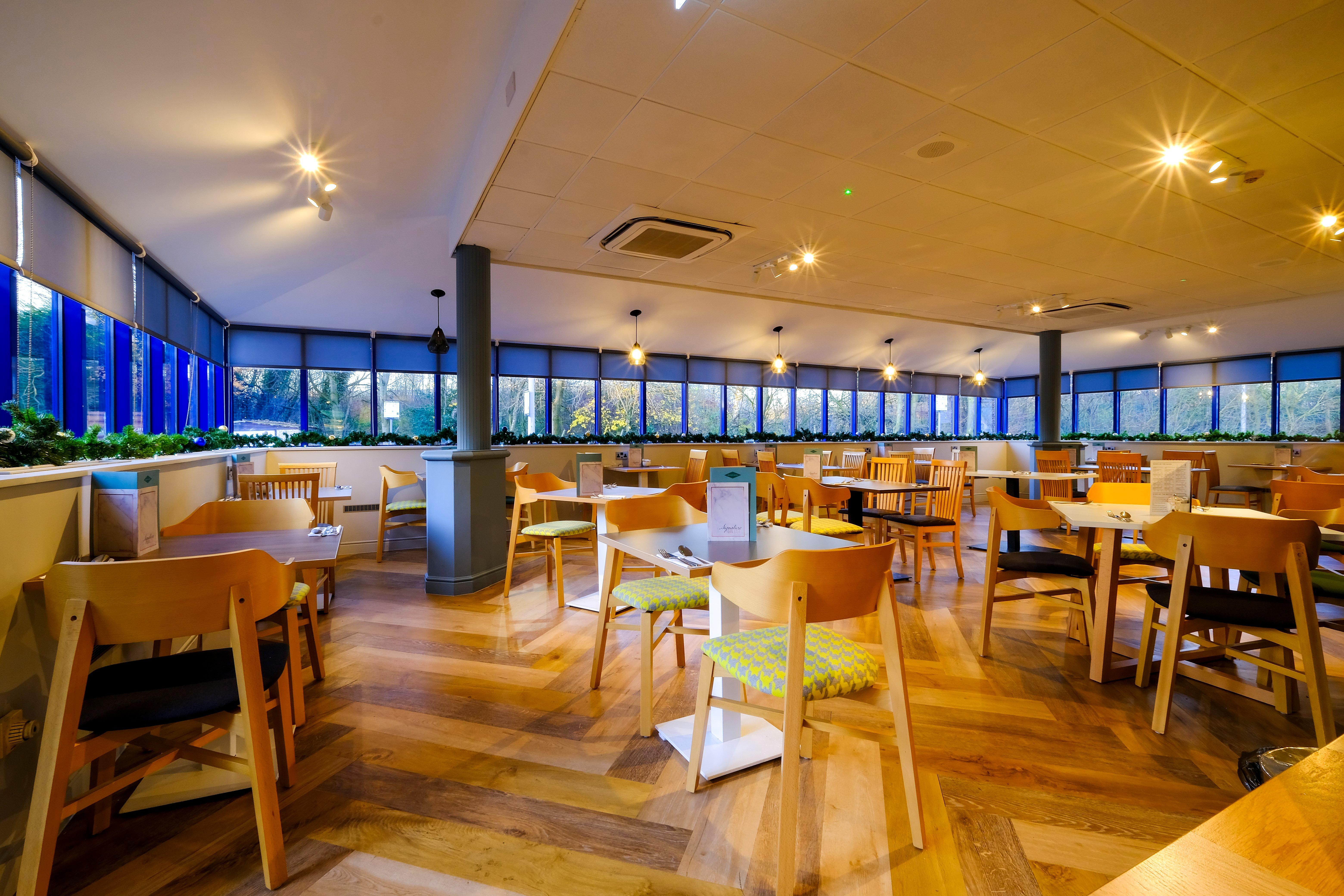 Holiday Inn Warrington By Ihg Exteriér fotografie