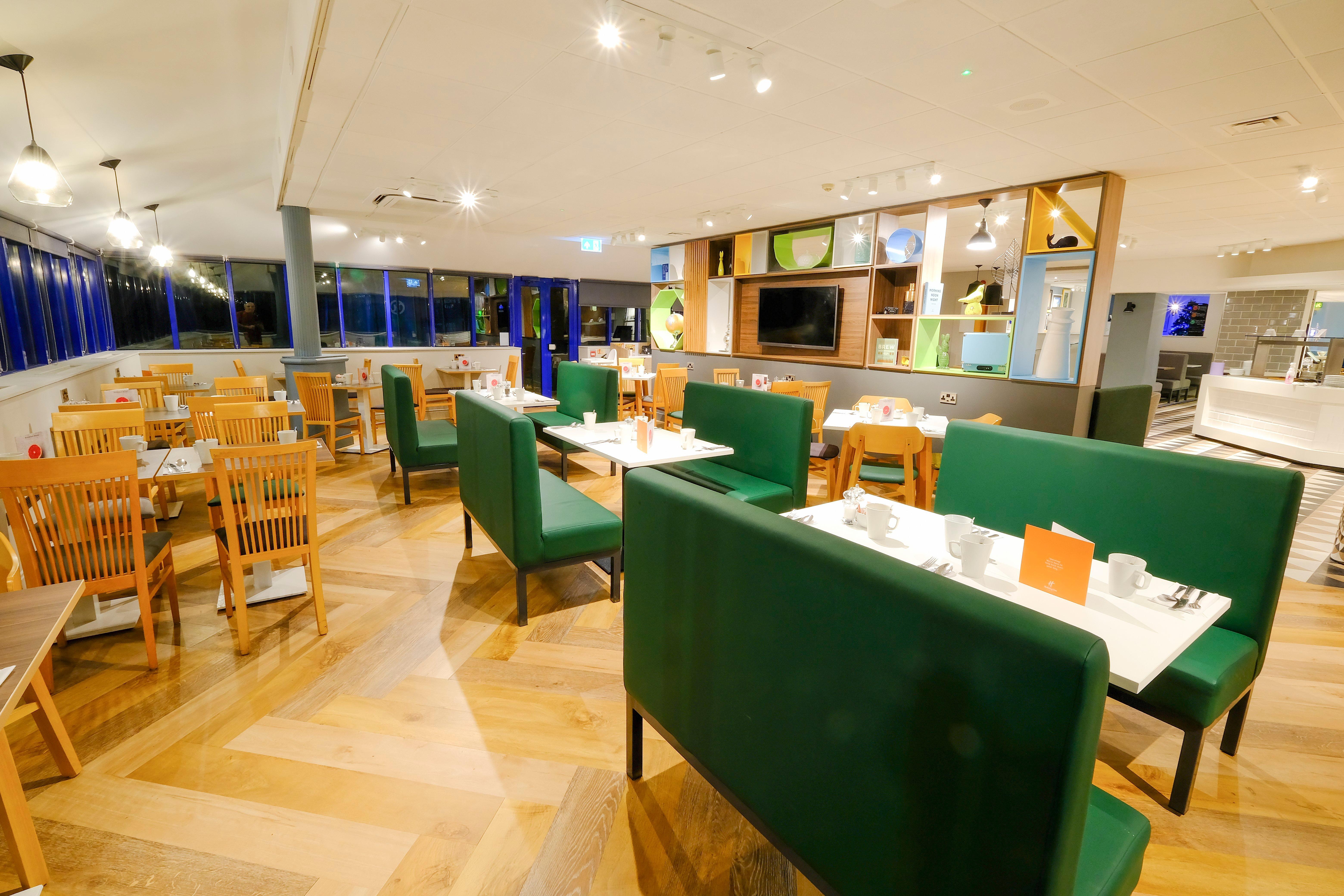 Holiday Inn Warrington By Ihg Exteriér fotografie